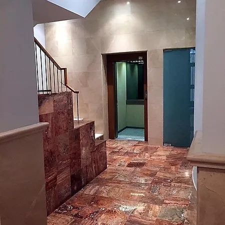 דירה Apartamento Sanchez גרנדה